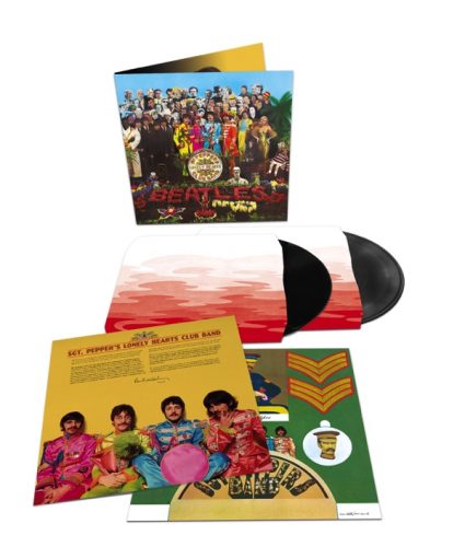 The-Beatles-Sgt-Pepper-2LP-3D-Product-Shot-photocredit-universal-music-px600